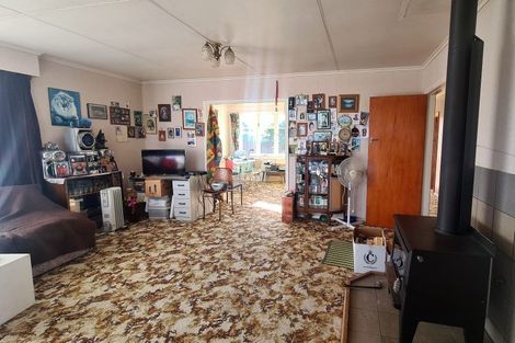 Photo of property in 35 Fox Street, Opunake, 4616