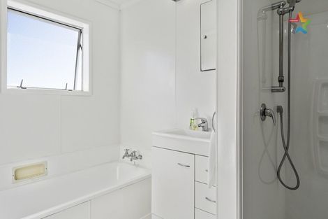 Photo of property in 15 Outram Grove, Kelson, Lower Hutt, 5010