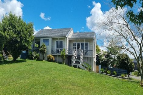 Photo of property in 2 Hinau Street, Pukehangi, Rotorua, 3015