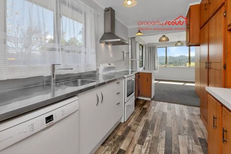 Photo of property in 2 Waiata Lane, Kauri, 0185