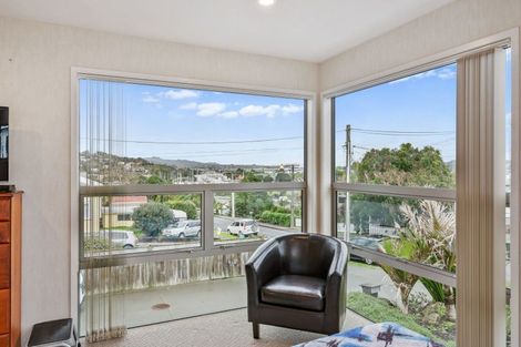 Photo of property in 1 Seaview Road, Whangarei, 0110