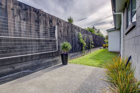 Photo of property in 1/6 Landell Place, Harrowfield, Hamilton, 3210