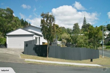 Photo of property in 24 Garton Drive, Massey, Auckland, 0614
