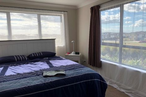 Photo of property in 2 Mullafin Road, Flat Bush, Auckland, 2019