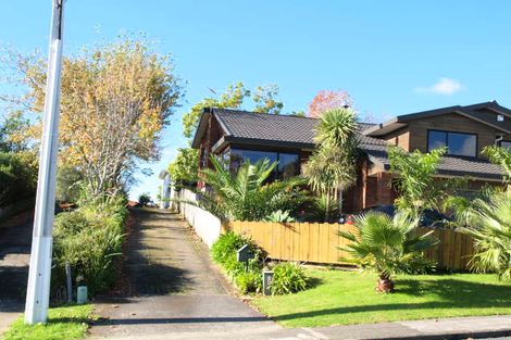 Photo of property in 1/24 Pah Road, Cockle Bay, Auckland, 2014