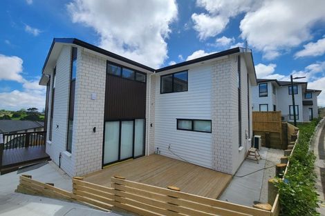 Photo of property in 32 Jabal Crescent, Totara Park, Auckland, 2105
