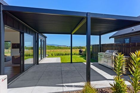 Photo of property in 48 Anderson Park Drive, Waikanae, 5036