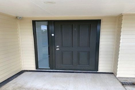 Photo of property in 67a Birkdale Road, Birkdale, Auckland, 0626