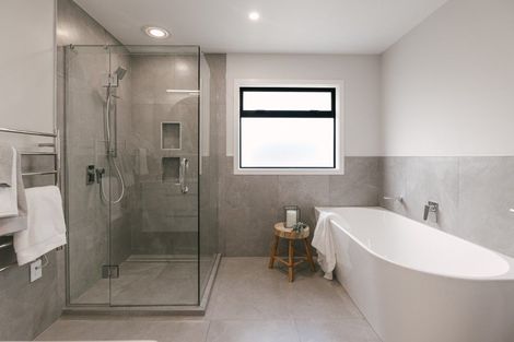 Photo of property in 27 Daniel Place, Kelvin Grove, Palmerston North, 4414