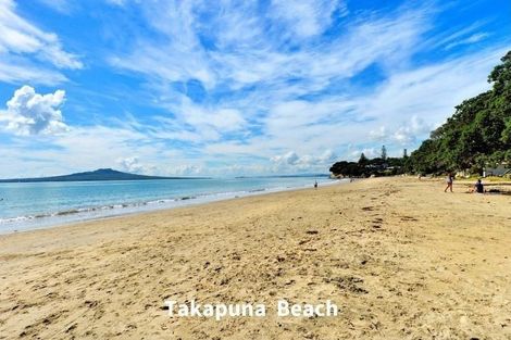 Photo of property in 1/344 Lake Road, Hauraki, Auckland, 0622