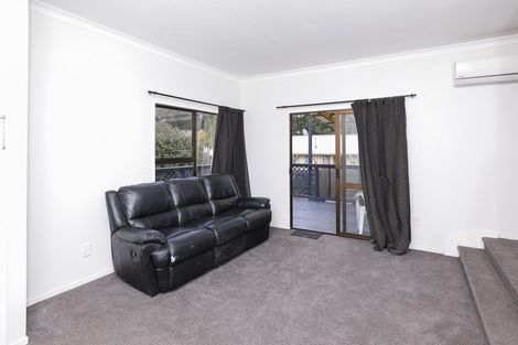 Photo of property in 18 Manor Place, Bader, Hamilton, 3206