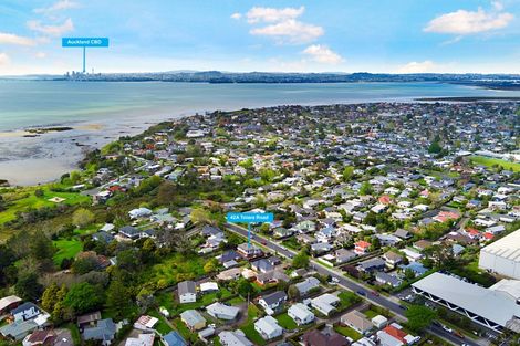Photo of property in 42a Totara Road, Te Atatu Peninsula, Auckland, 0610