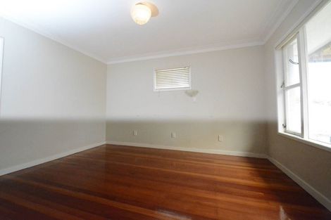 Photo of property in 203 Pakuranga Road, Pakuranga, Auckland, 2010