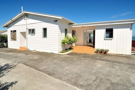 Photo of property in 49 Roys Road, Weymouth, Auckland, 2103