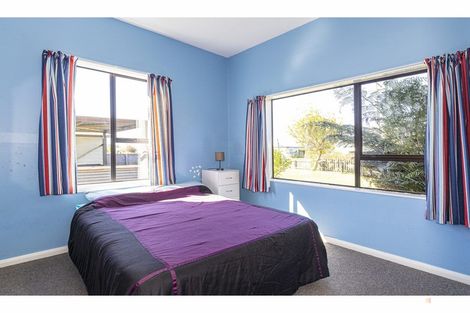 Photo of property in 4 Queen Street, Pareora, 7912