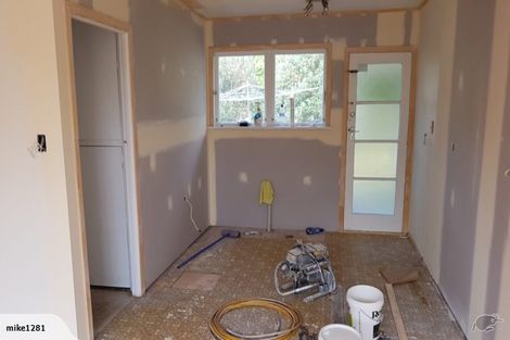 Photo of property in 12 Walpole Avenue, Hillpark, Auckland, 2102