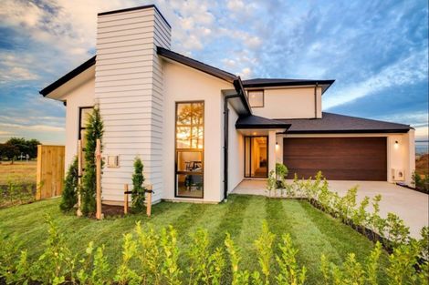 Photo of property in 14 Makete Crescent, Hobsonville, Auckland, 0618