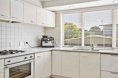 Photo of property in 48 Finnerty Avenue, Howick, Auckland, 2014