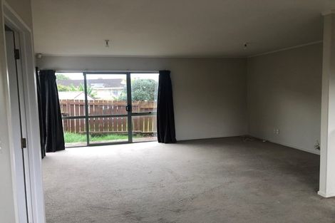 Photo of property in 7a Ngatira Place, Clendon Park, Auckland, 2103