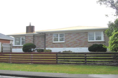 Photo of property in 30 Edinburgh Avenue, Rosehill, Papakura, 2113