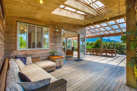 Photo of property in 1046 Te Hutewai Road, Raglan, 3296
