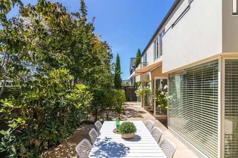 Photo of property in 106 Rugby Street, Merivale, Christchurch, 8014