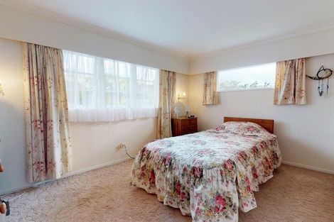 Photo of property in 1 Byrd Street, Levin, 5510