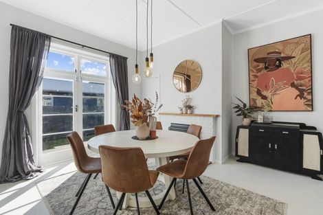 Photo of property in 140 Renall Street, Masterton, 5810