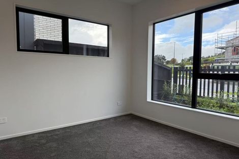 Photo of property in 3 Piringa Road, Pukekohe, 2120