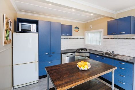 Photo of property in 55 Seabury Avenue, Foxton Beach, Foxton, 4815