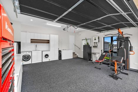 Photo of property in 4 Tawapou Close, Massey, Auckland, 0614