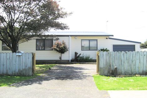 Photo of property in 1 Kambalda Street, Mangere Bridge, Auckland, 2022
