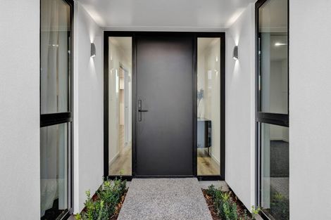 Photo of property in 74 Turuturu Road, Hawera, 4674