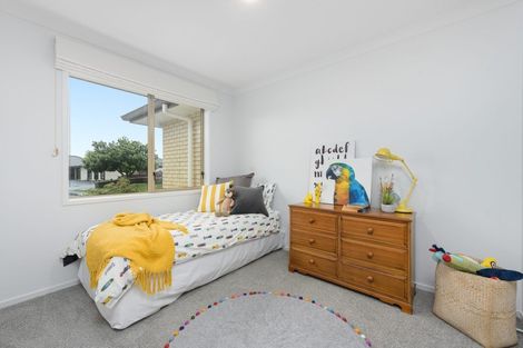 Photo of property in 8 Dove Place, Pyes Pa, Tauranga, 3112