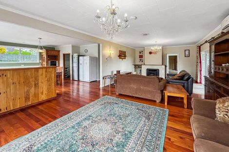 Photo of property in 181 Old Road West, Turitea, Palmerston North, 4472