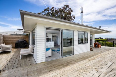 Photo of property in 5b Hinz Lane, Bell Block, New Plymouth, 4312