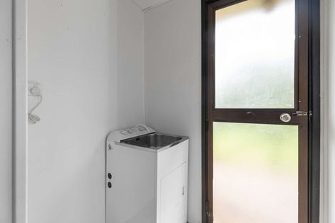 Photo of property in 2/16 Sarajevo Place, Massey, Auckland, 0614