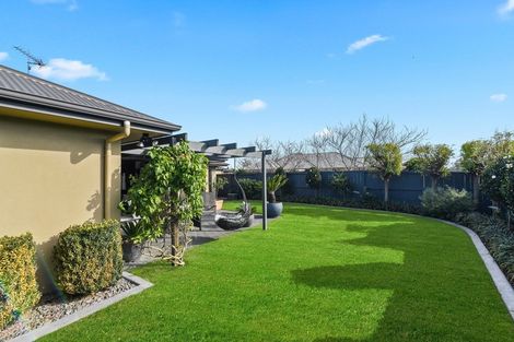 Photo of property in 2 Acton Vale, Rototuna North, Hamilton, 3210