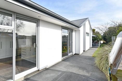 Photo of property in 1 Rue De La Mare, Parklands, Christchurch, 8083