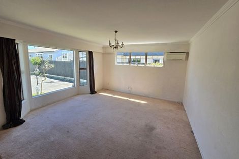 Photo of property in 29a Vincent Street, Waterloo, Lower Hutt, 5011