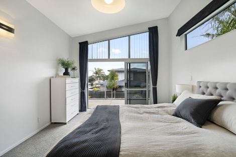 Photo of property in 9 Saint Maroun Rise, The Gardens, Auckland, 2105