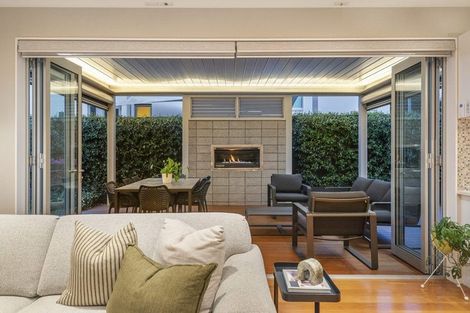 Photo of property in 17a Waitemata Road, Hauraki, Auckland, 0622