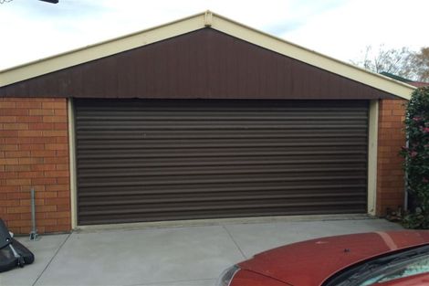 Photo of property in 21 Karnak Crescent, Russley, Christchurch, 8042