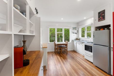 Photo of property in 15 Riwai Street, Paraparaumu, 5032