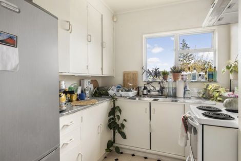 Photo of property in 122 Te Anau Road, Hataitai, Wellington, 6021
