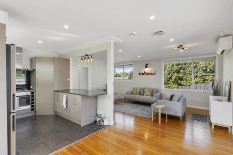 Photo of property in 23 Epping Road, Henderson, Auckland, 0610