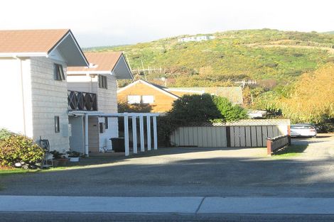 Photo of property in 8a Rimu Road, Raumati Beach, Paraparaumu, 5032