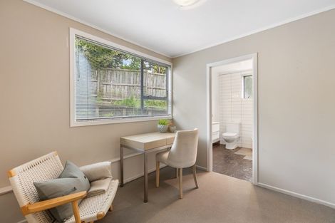 Photo of property in 24 Odin Place, Beach Haven, Auckland, 0626