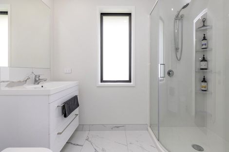 Photo of property in 1 Lemonwood Lane, Kinloch, Taupo, 3377