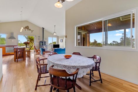 Photo of property in 87 M Greenwood Road, Leigh, 0972